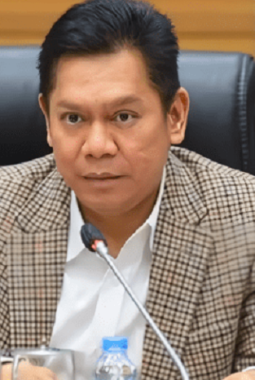 Adies Kadir Nonaktif, Bahlil Tegaskan Gaji dan Tunjangan DPR Terhenti